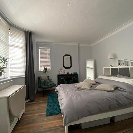 Spacious Double Studio-Style Room Orpington Buitenkant foto